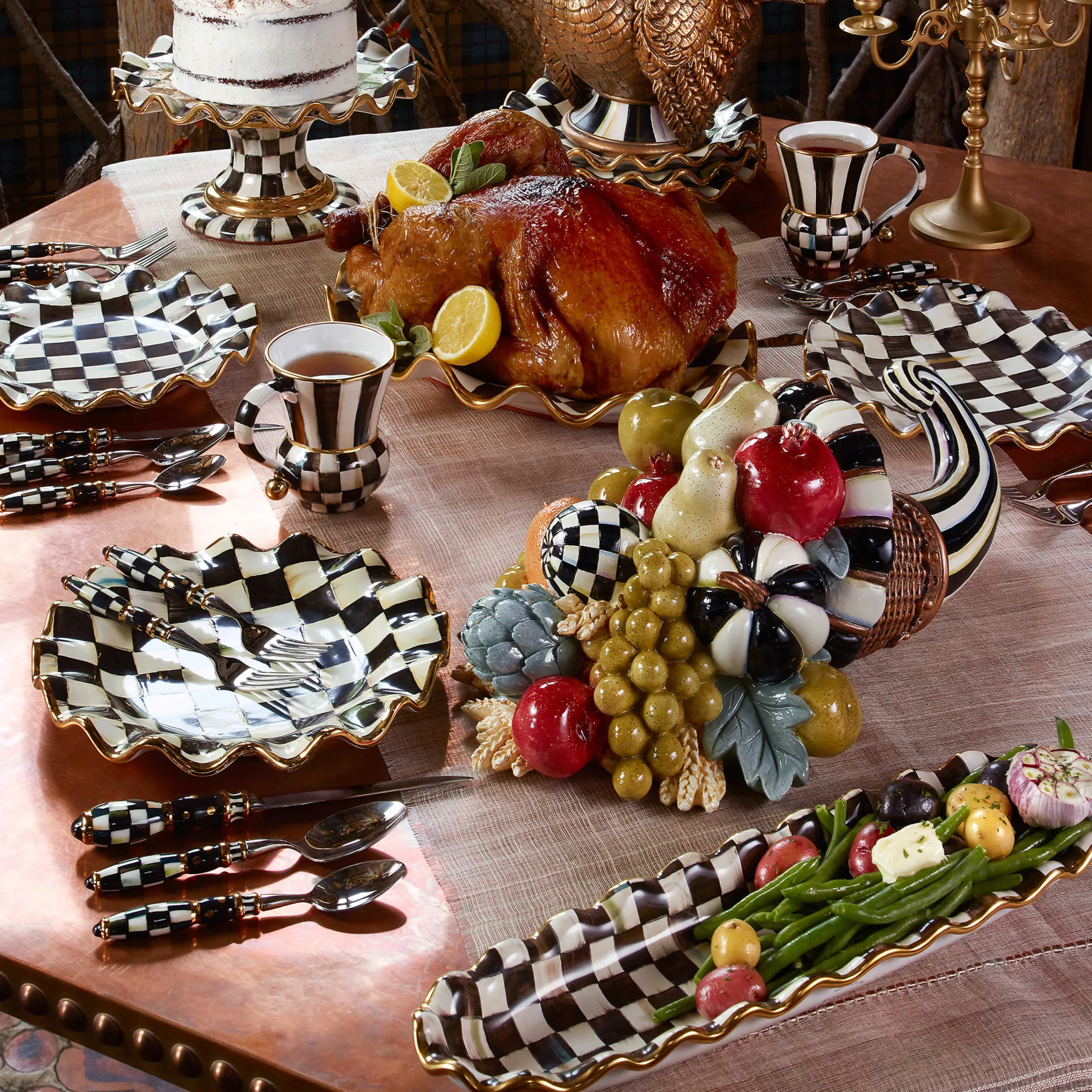 MacKenzie-Childs Courtly Check Ceramic Hors d'Oeuvre Tray| Serveware