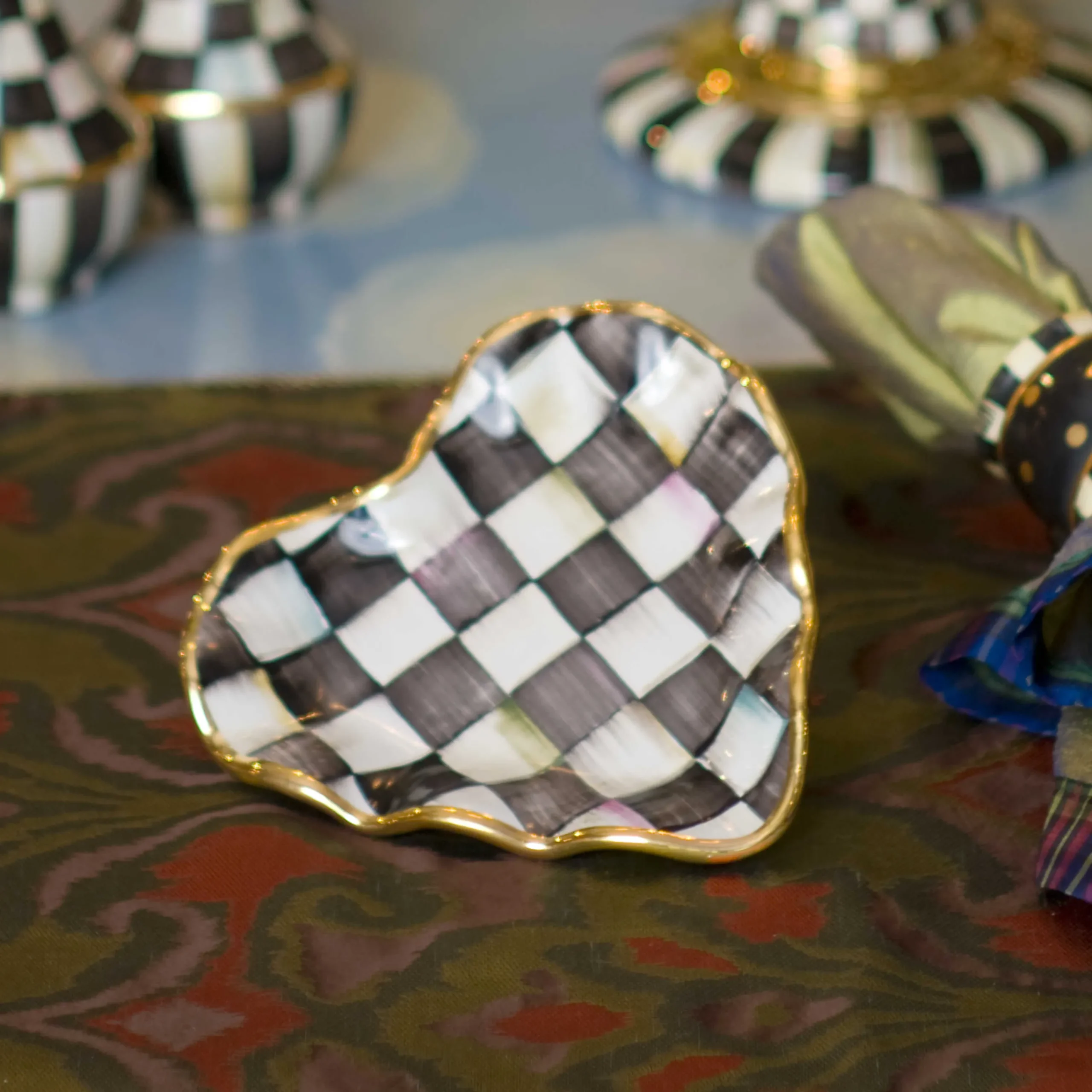 MacKenzie-Childs Courtly Check Fluted Heart Plate| Bar Entertaining|Serveware