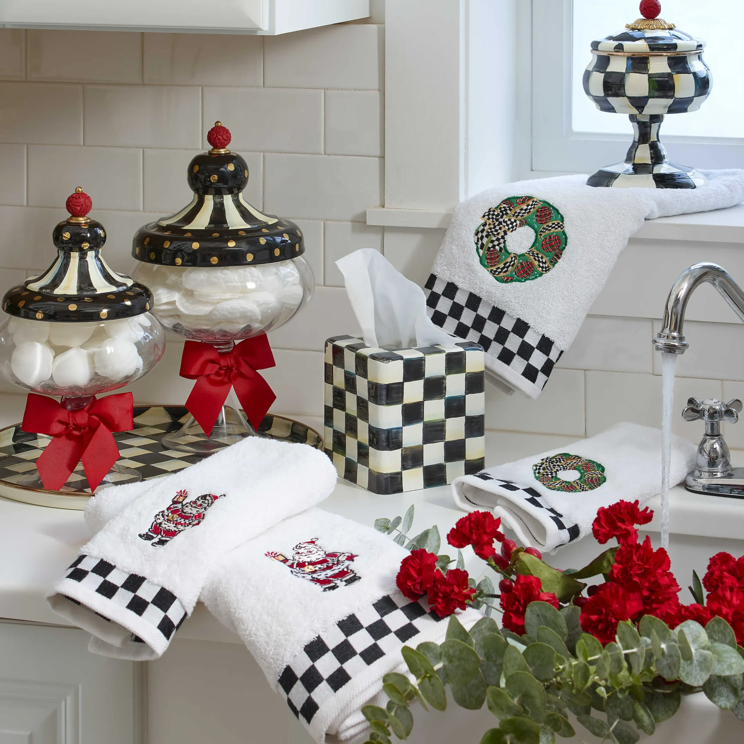 MacKenzie-Childs Courtly Check Round Tray| The Coffee Shop|Fall Entertaining