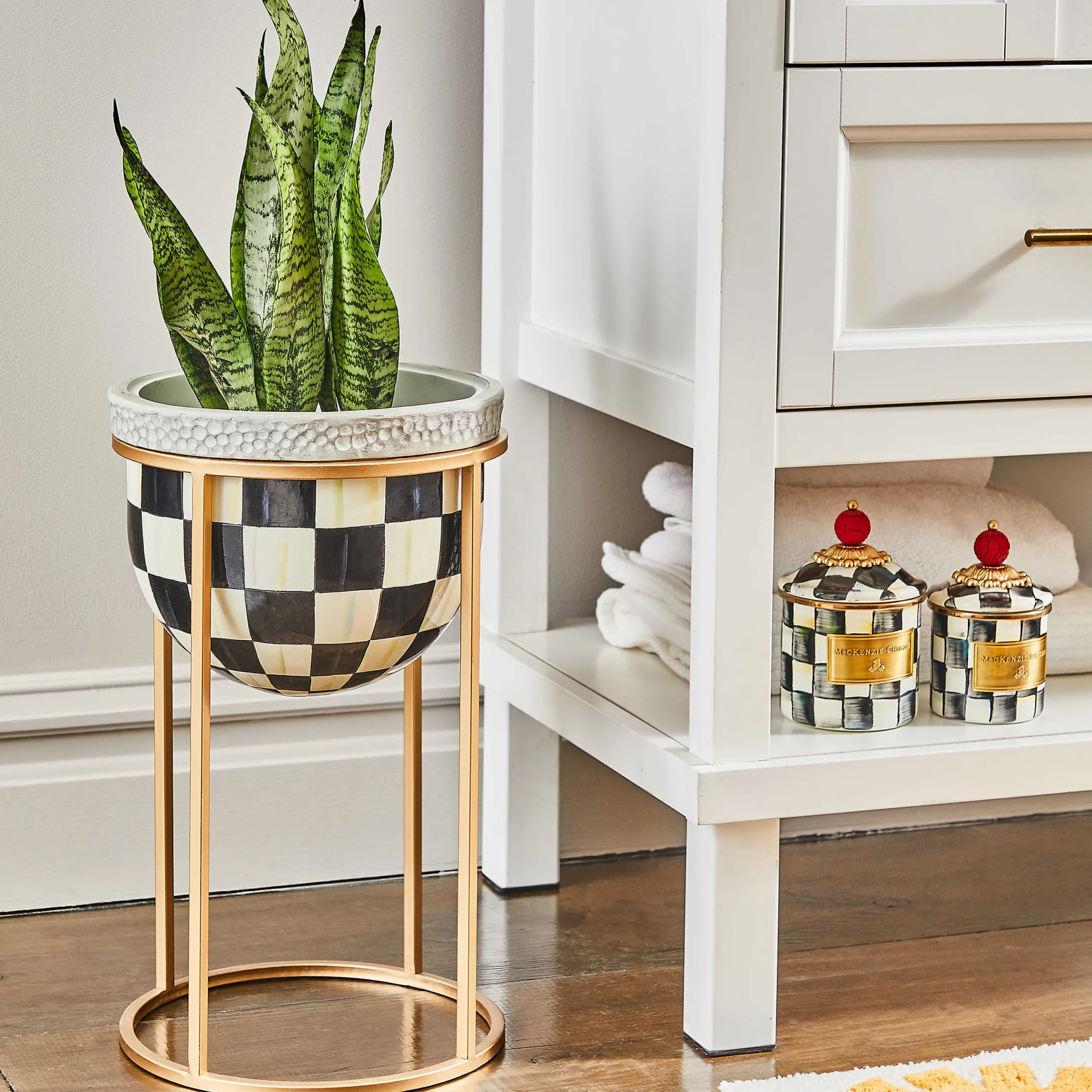 MacKenzie-Childs Courtly Check Short Plant Stand| Outdoor