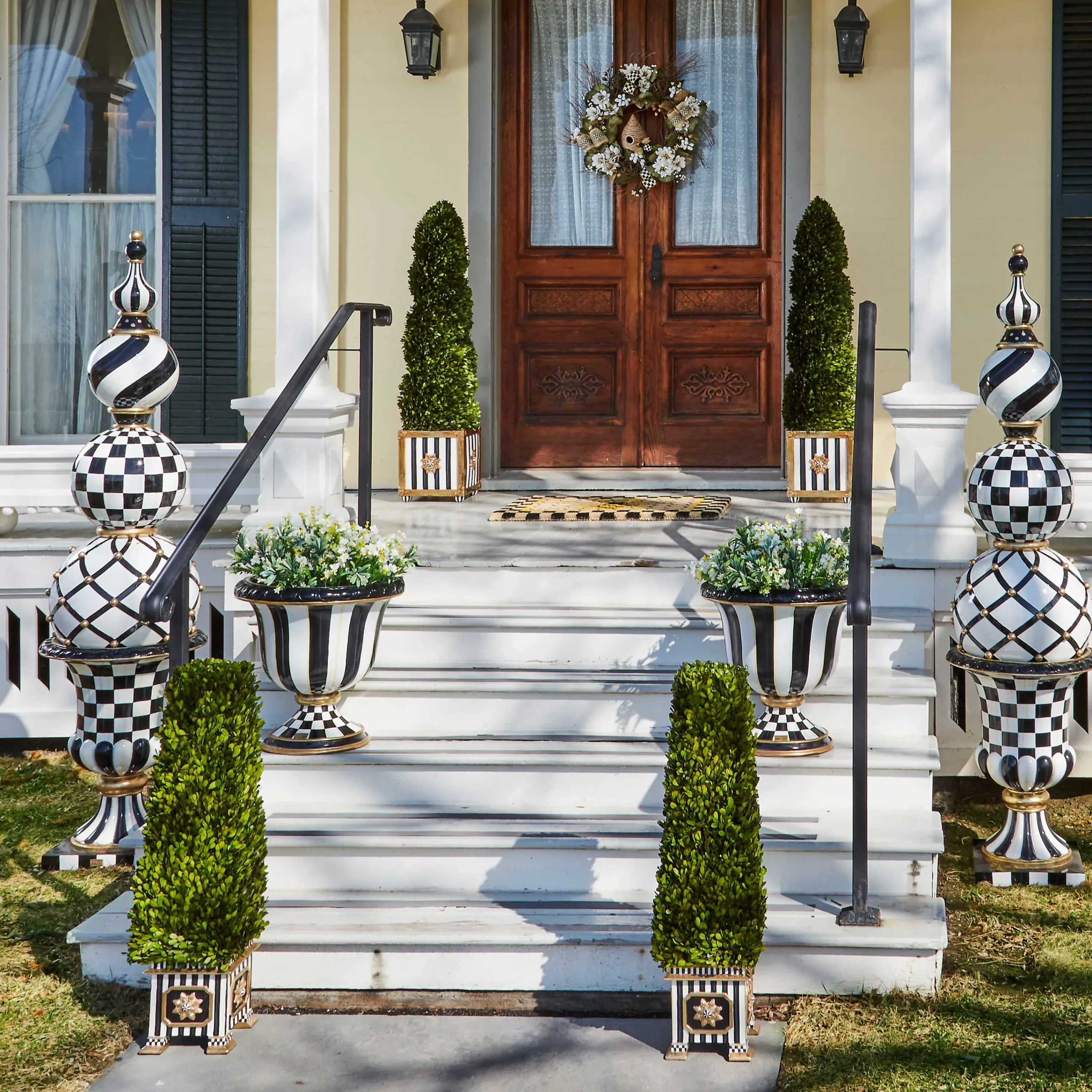 MacKenzie-Childs Courtly Check Trophy Topiary| Outdoor