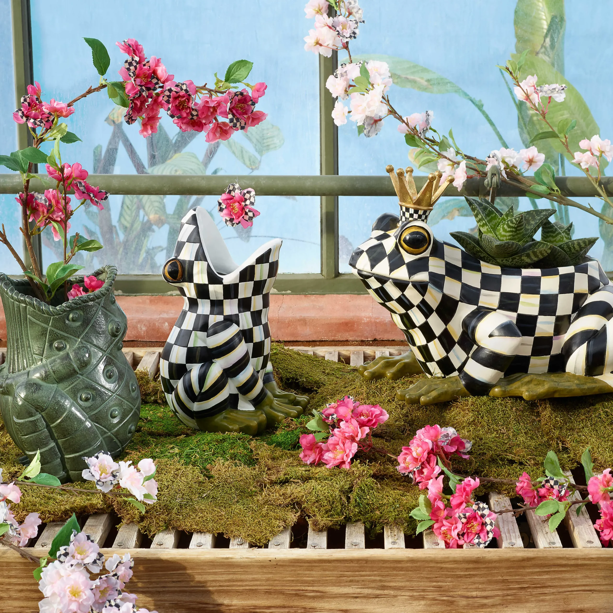 MacKenzie-Childs Fergal the Frog Planter| Outdoor