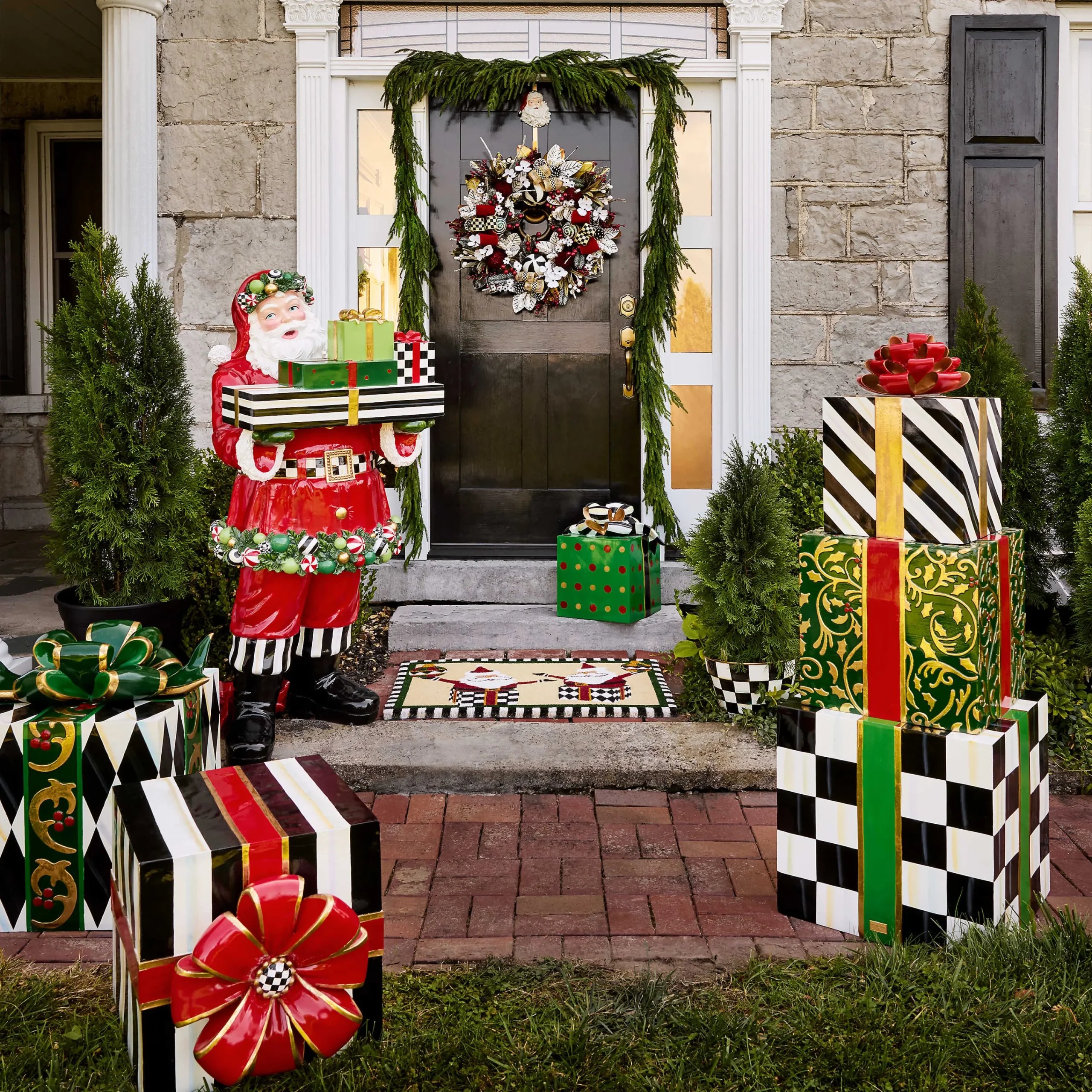 MacKenzie-Childs Santa Wreath Hanger| Holiday|Finishing Touches